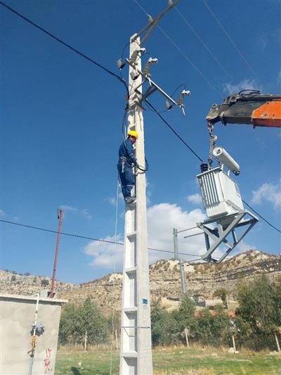 احداث ۴۰ دستگاه پست هوایی در مهران تا پایان سال جاری